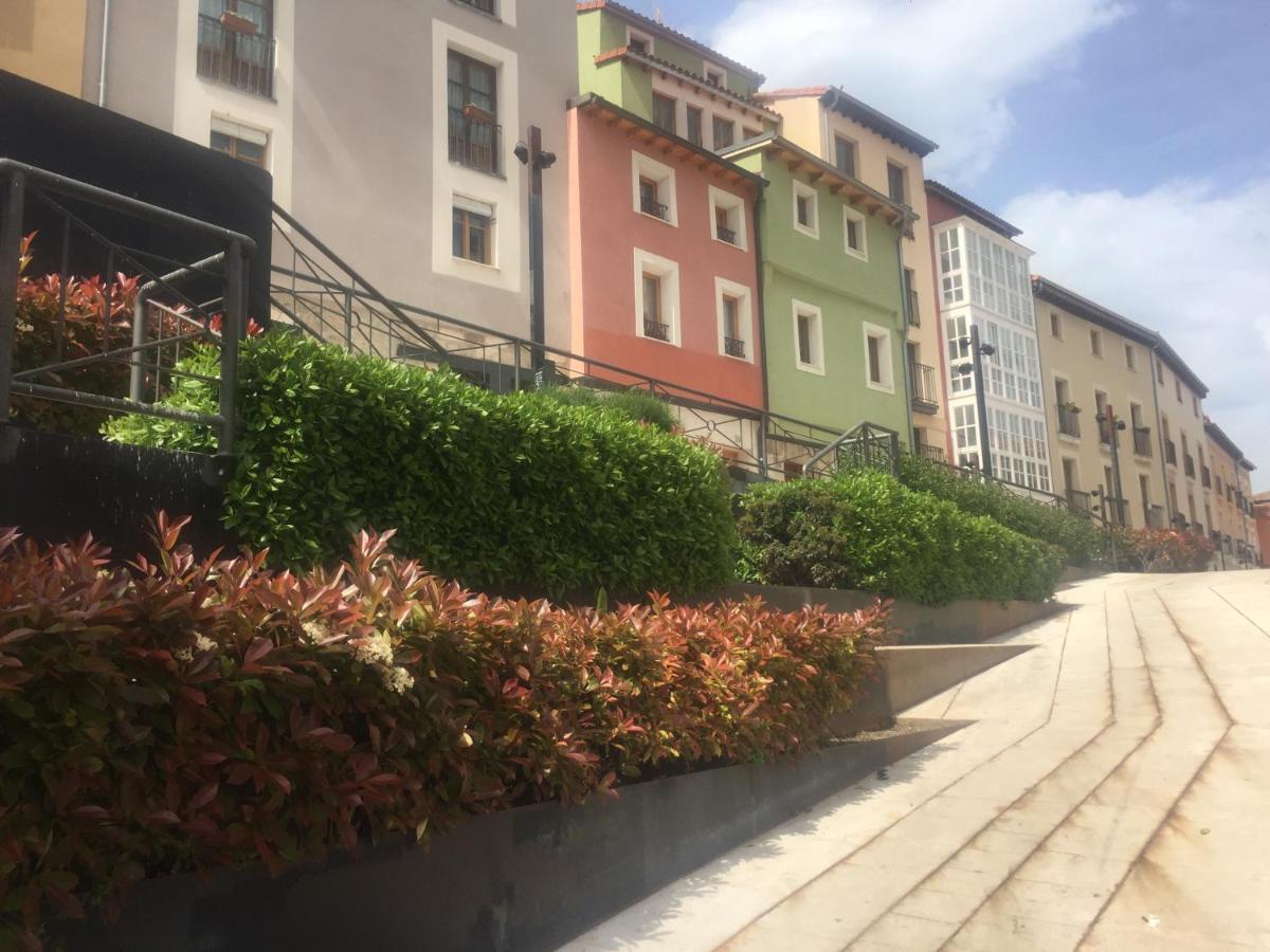 Buhardilla Con Encanto Centro Historico Burgo المظهر الخارجي الصورة