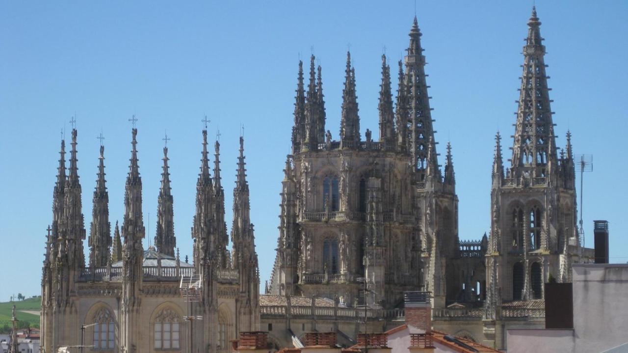 Buhardilla Con Encanto Centro Historico Burgo المظهر الخارجي الصورة
